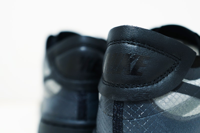 HYPEBEAST 近賞 COMME des GARÇONS x Nike Dunk Low 聯乘鞋款