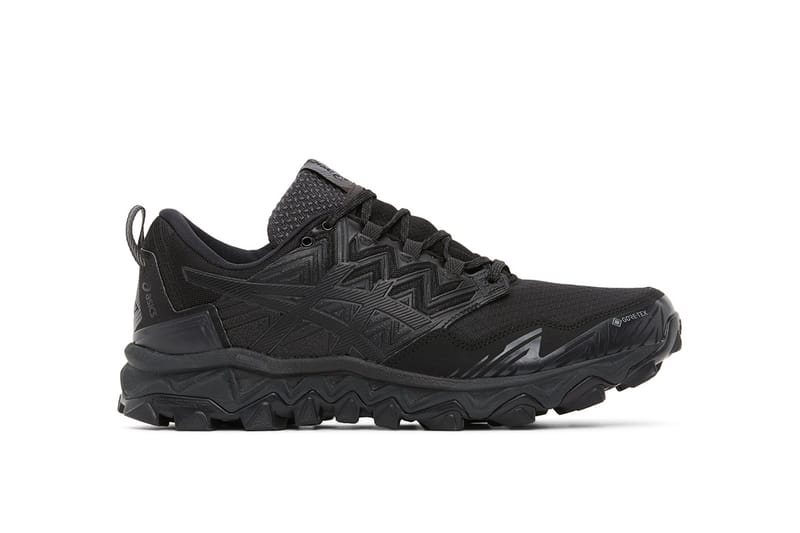 asics duomax gore tex