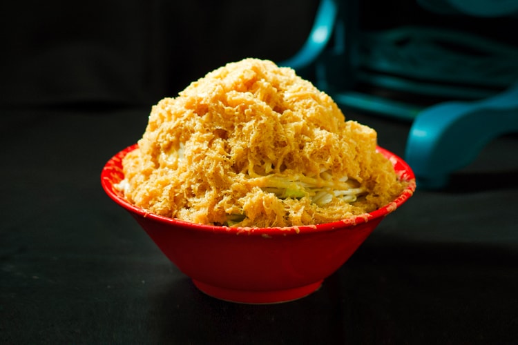 拉麵名店 BANKARA 推出「拉麵口味」期間限定刨冰