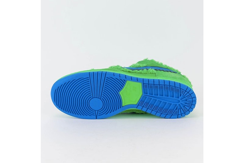 Grateful Dead x Nike SB Dunk Low 全新「小熊」聯名高清近賞圖輯曝光