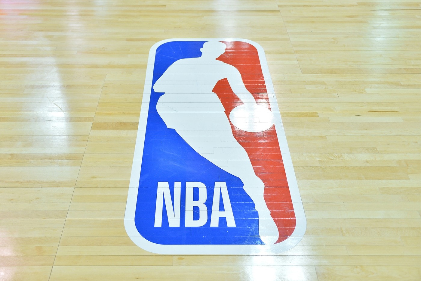 有傳 NBA 正研究「閉門作賽」期間採用虛擬的球迷聲效