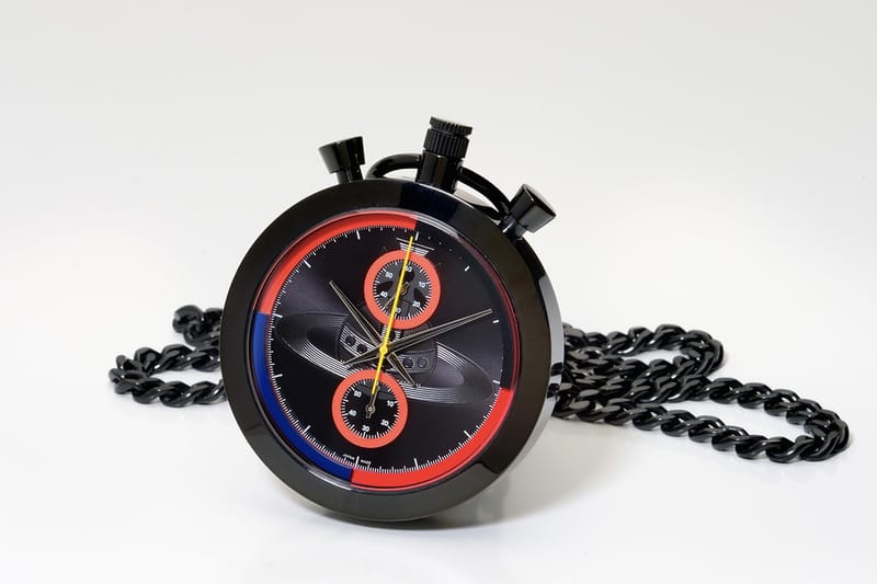 Vivienne Westwood 推出首款吊墜時計