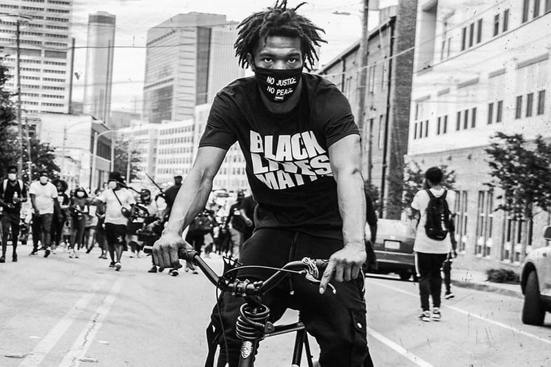 Lil Baby 在新歌中用哪雙鞋表達「反歧視」宣言？| 六月 MV 球鞋大賞