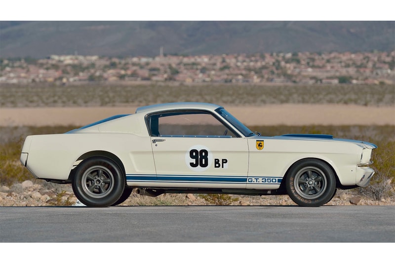 1965 年 Mustang Shelby GT350R 原型車創下最高 Mustang 成交紀錄