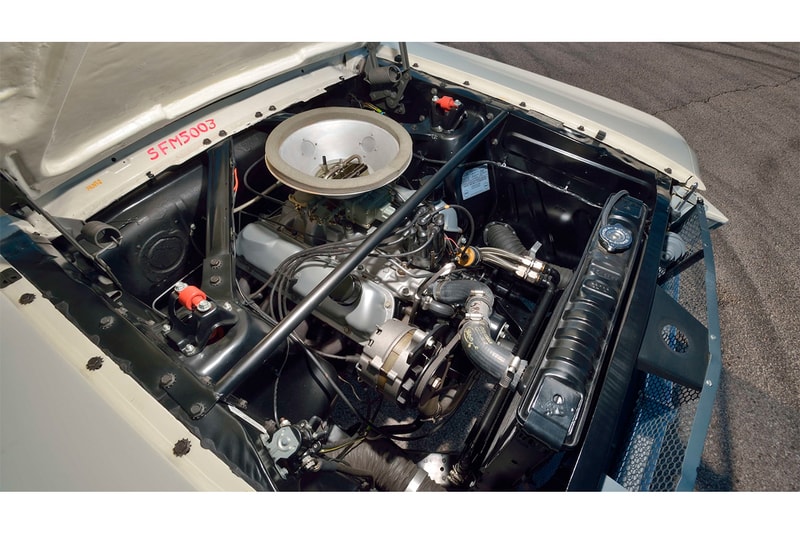 1965 年 Mustang Shelby GT350R 原型車創下最高 Mustang 成交紀錄
