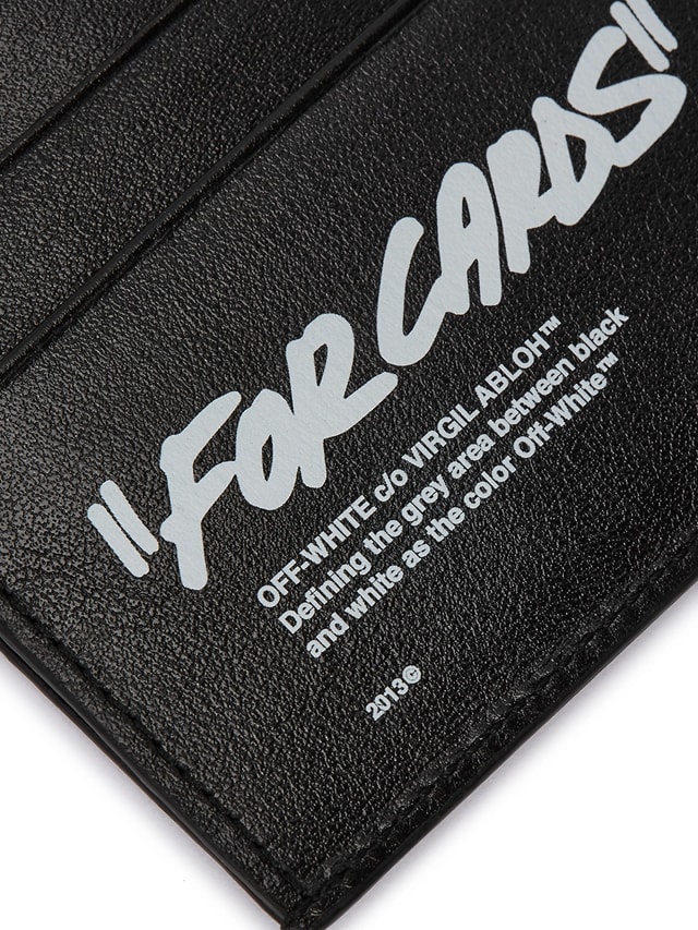 Off-White™ 推出全新皮革標語卡夾