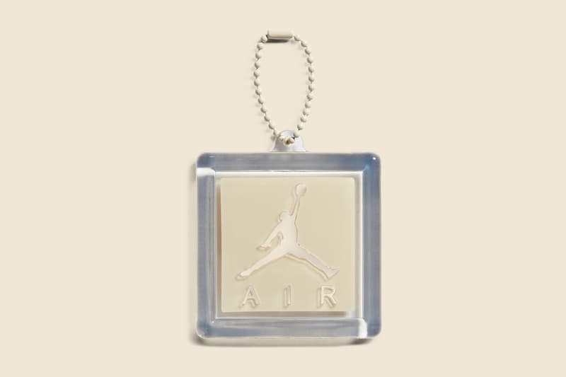 Off-White™ x Air Jordan 4「 Sail」鞋款官方圖輯正式公開