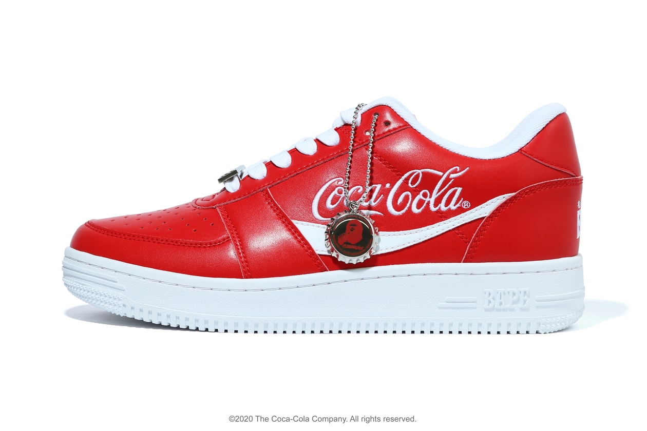 A BATHING APE® 聯乘 COCA-COLA® 共建新回服裝系列