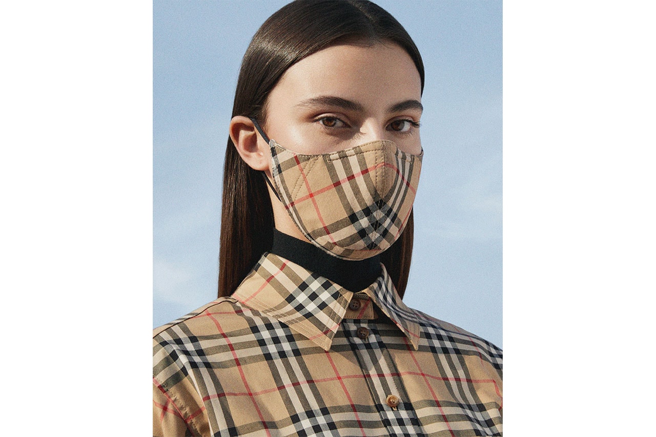Burberry 推出品牌經典格紋棉質口罩