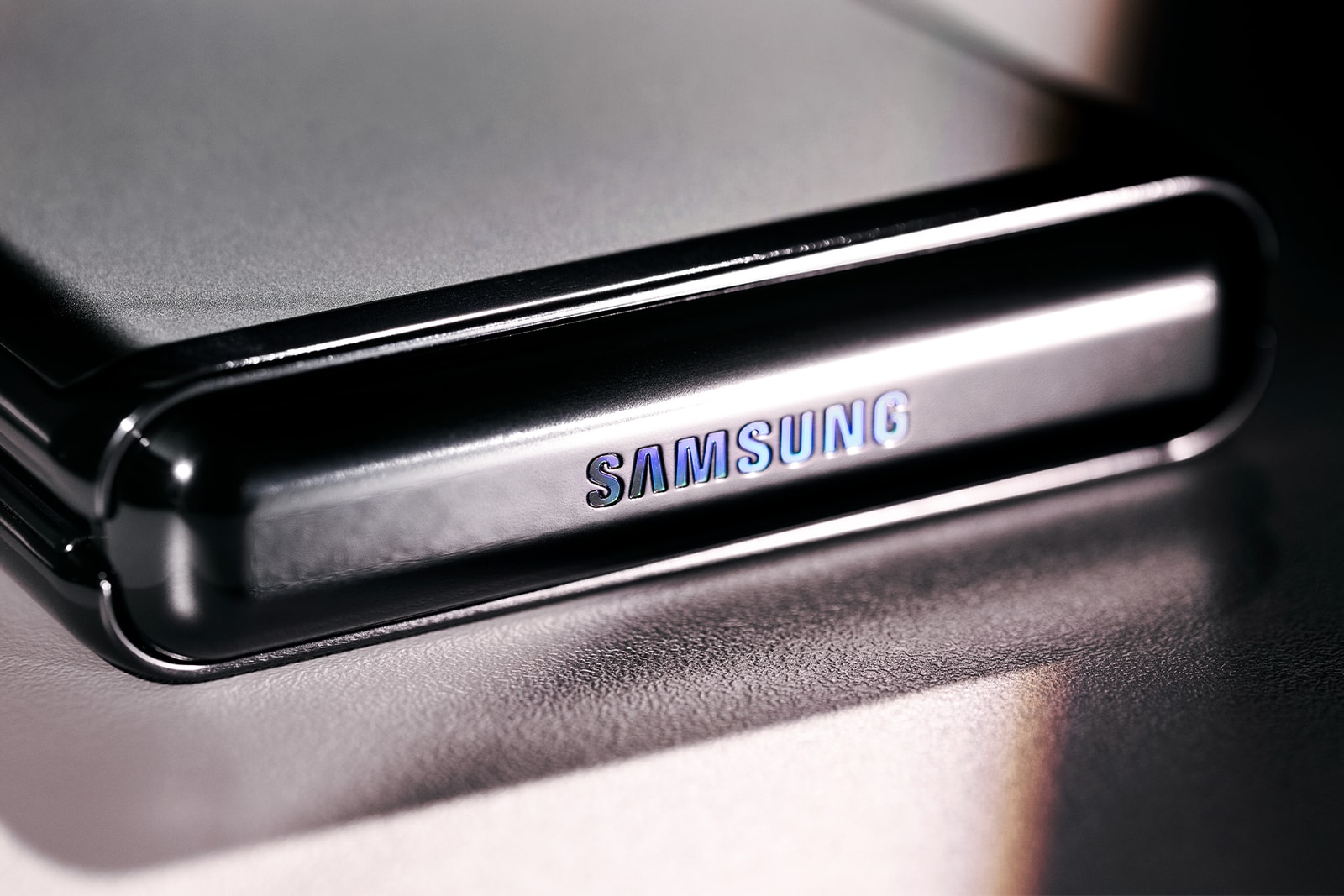 時尚愛好者之選－SAMSUNG 全新 Galaxy Z Flip 5G