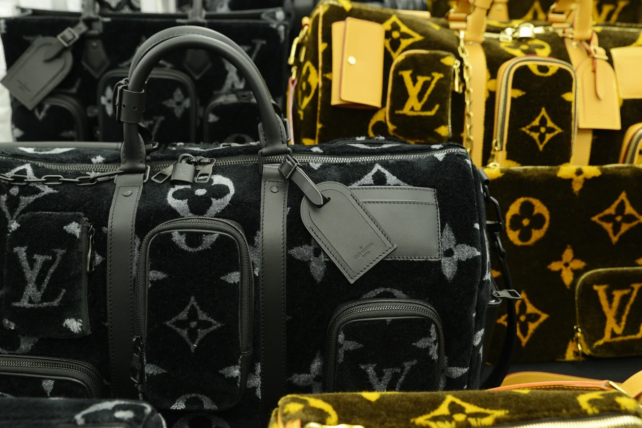 HYPEBEAST 走進 Louis Vuitton 2020 秋冬時裝展後台