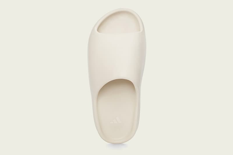 adidas YEEZY SLIDE 最新配色「Bone」即將補貨上架