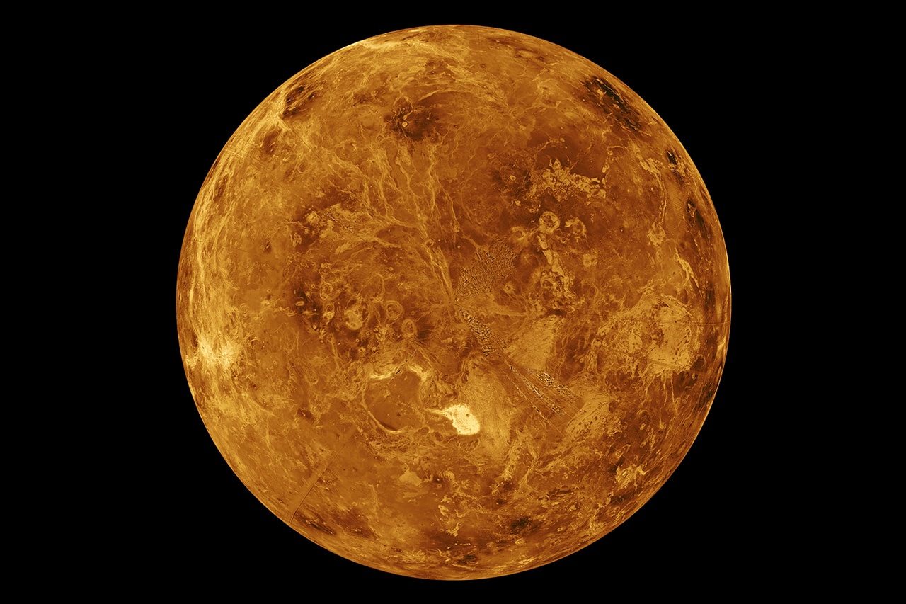 科學家正式發現金星疑似存在生命之證據
