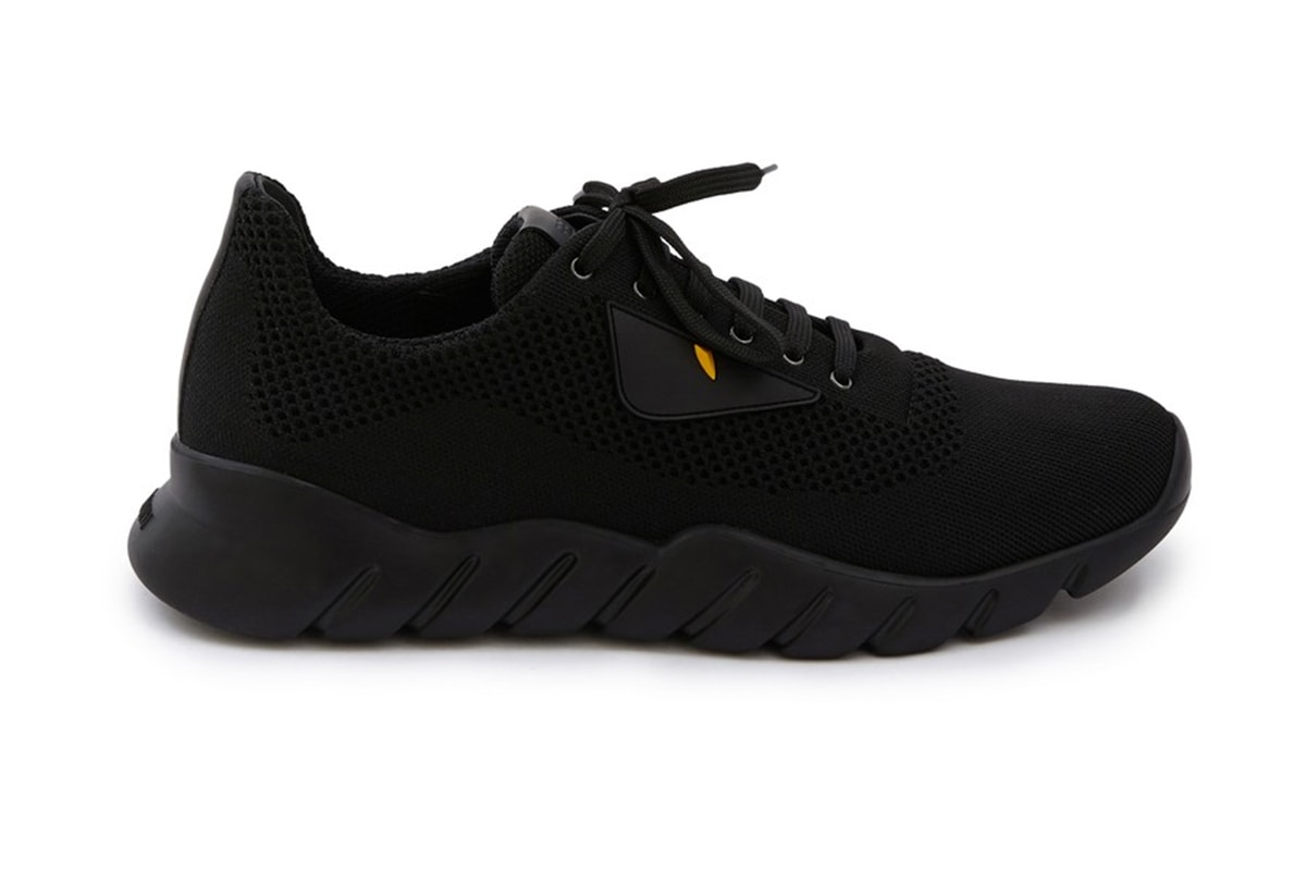 本日嚴選12 雙all Black 全黑配色球鞋 Hypebeast 本日嚴選12 雙all Black 全黑配色球鞋 Hypebeast