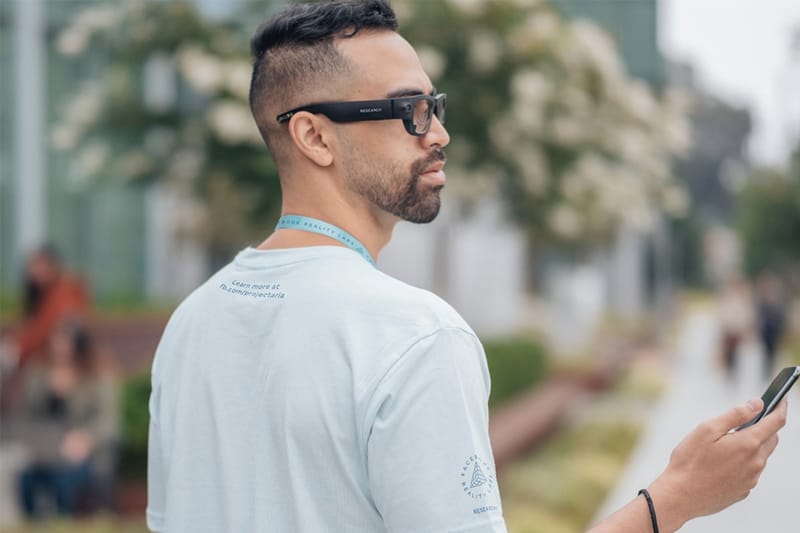 Facebook 宣佈將與 Ray-Ban 共同開發全新 AR 智能眼鏡