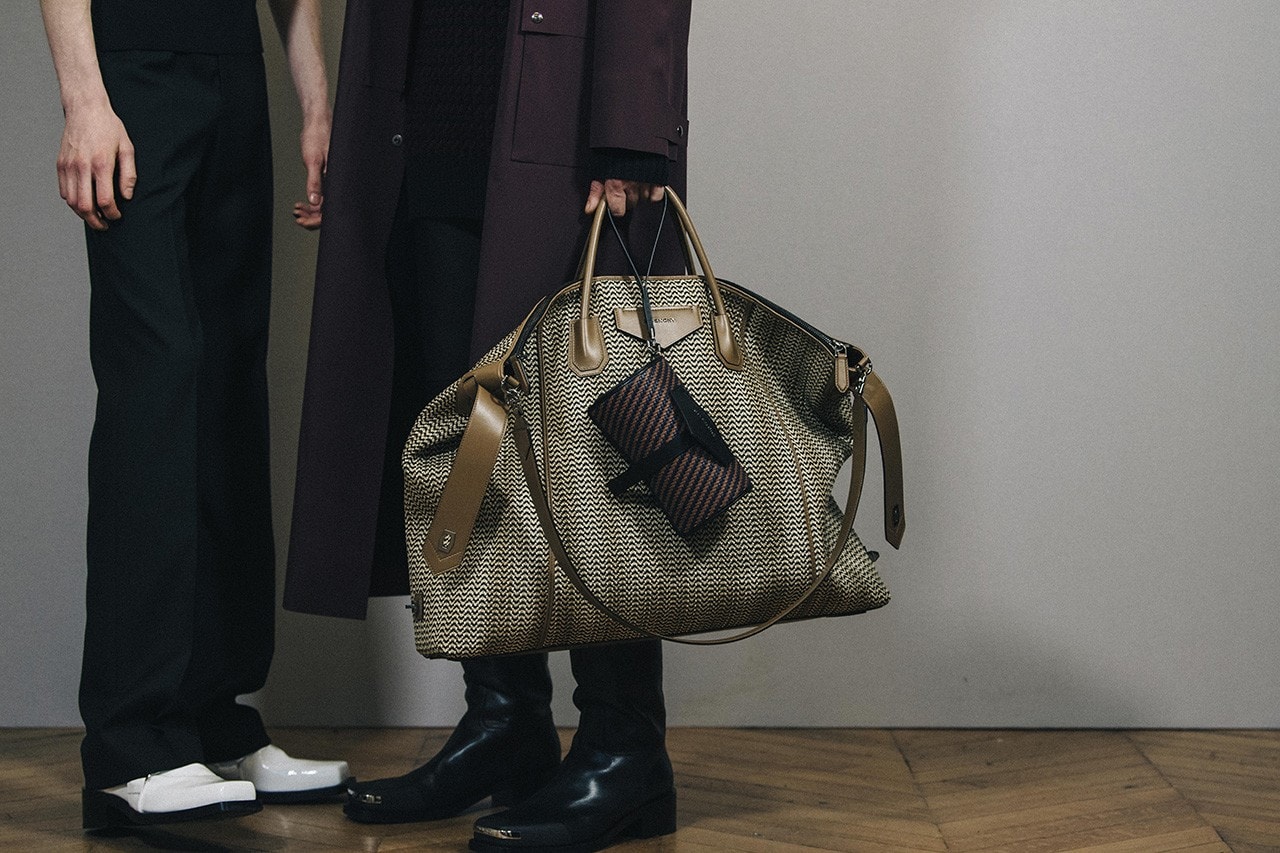 Givenchy 2020 秋冬男士系列手提袋款發佈