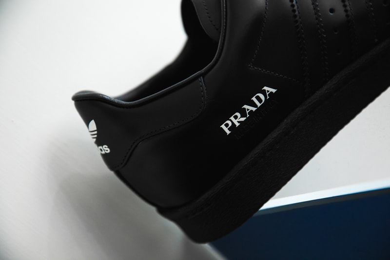 一覽 PRADA for adidas Superstar 聯乘鞋款細節