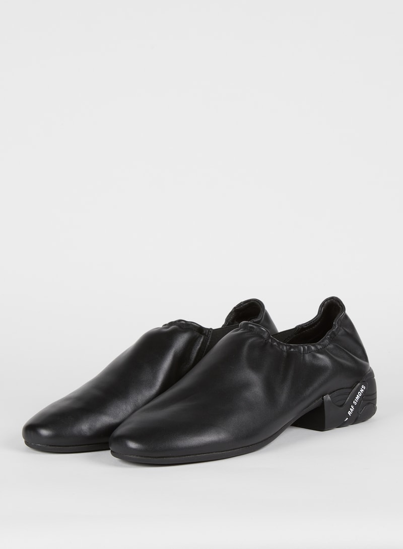Raf Simons(RUNNER) 2020 秋冬系列鞋款正式登場