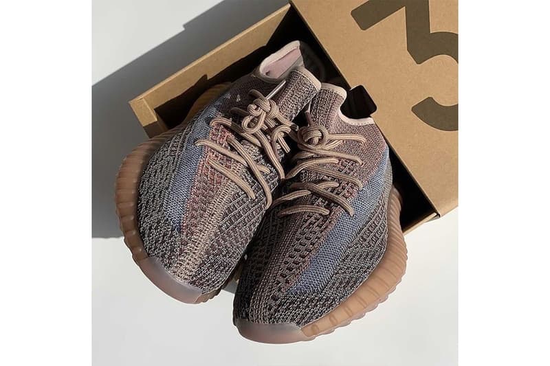 YEEZY BOOST 350 V2 最新配色「Yecher」實鞋率先曝光