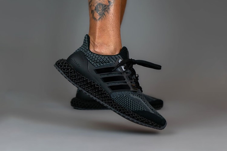 adidas 混種跑鞋 Ultra4D 全新黑魂配色「Core Black」率先曝光