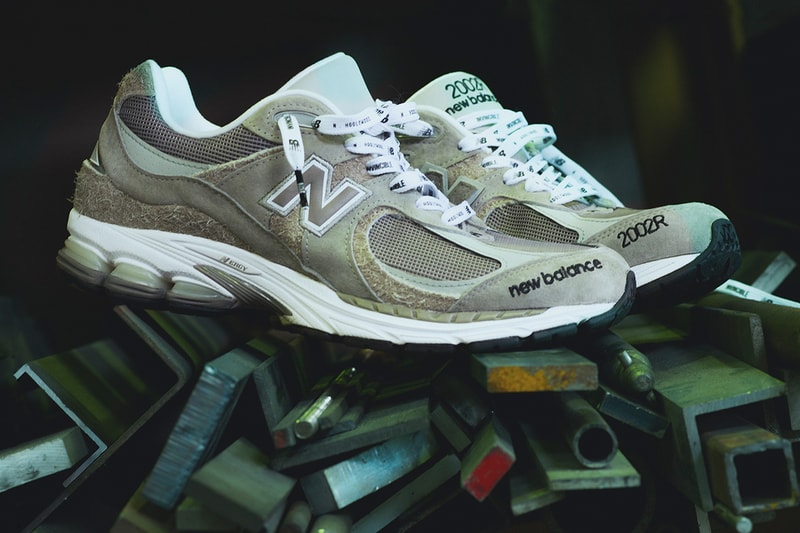 New Balance x INVINCIBLE x N.HOOLYWOOD ML2002RV 最新聯名鞋款正式登場