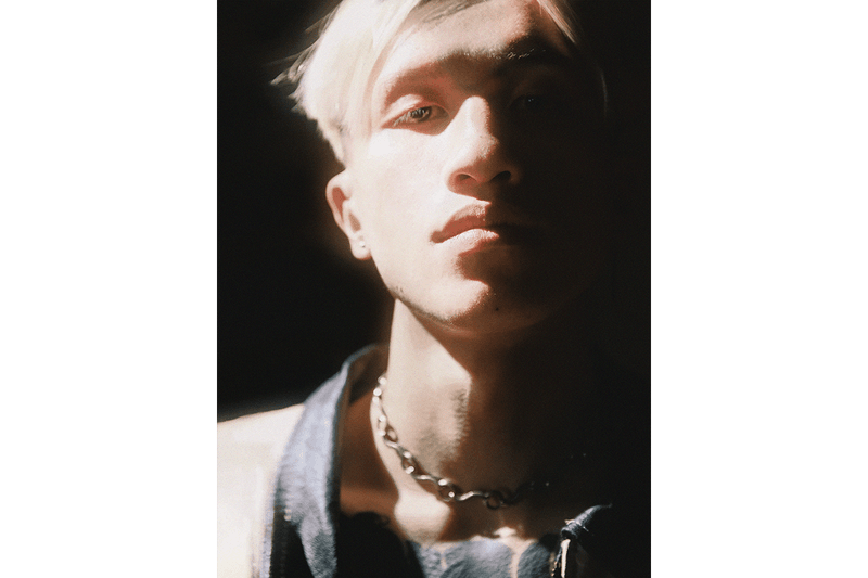 李紅 REDLEE 沉寂六個月後釋出全新單曲《一輩子一場夢》