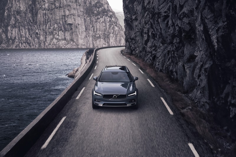 Volvo 全新 V90 Cross Country 車款正式抵台發佈