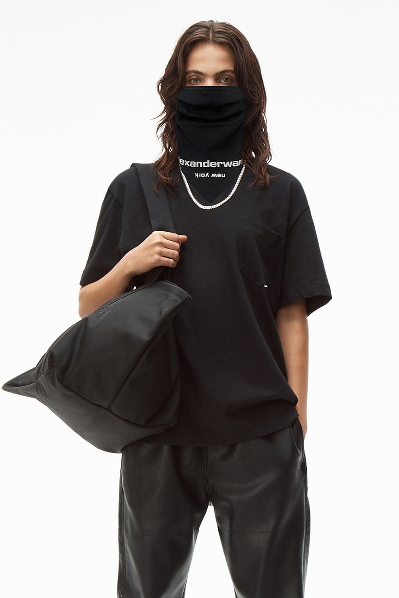 alexanderwang 推出全新面罩系列配件
