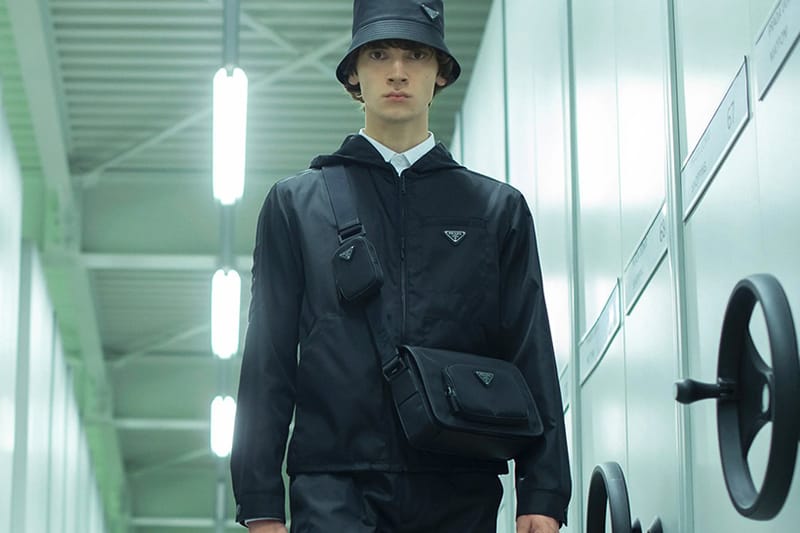 Prada 日本官網現技術故障意外調整價格