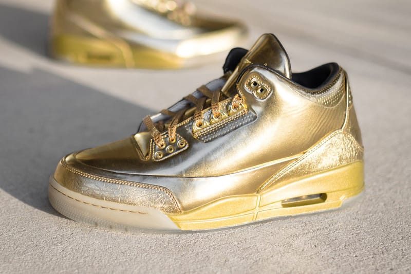 率先預覽全球限量發行 10 雙「全金」Air Jordan 3 Sample