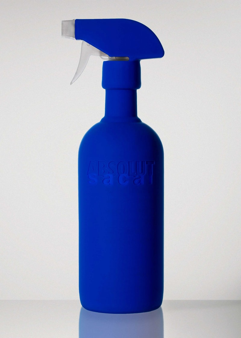 ABSOLUT. 攜手 sacai 打造全新聯名限定套裝