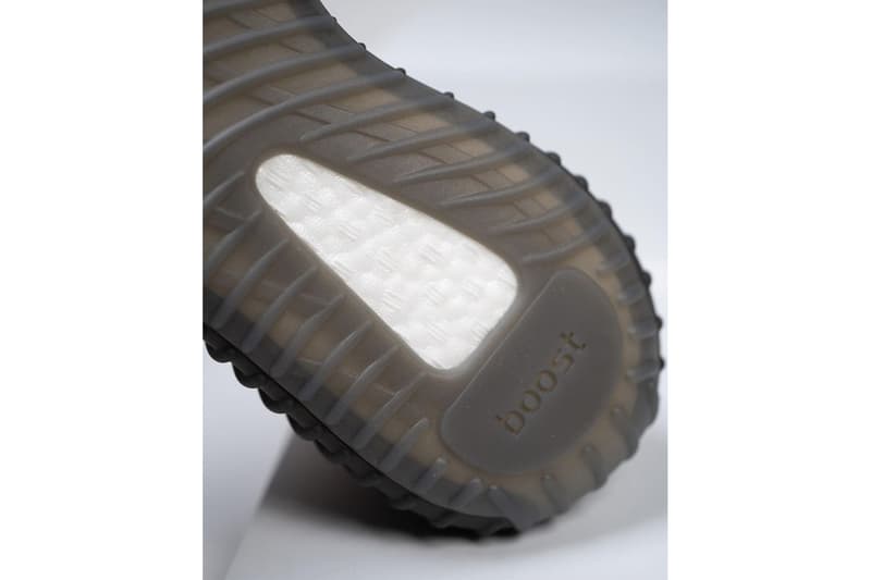 率先近賞 adidas YEEZY BOOST 350 V2 最新配色「Ash Stone」