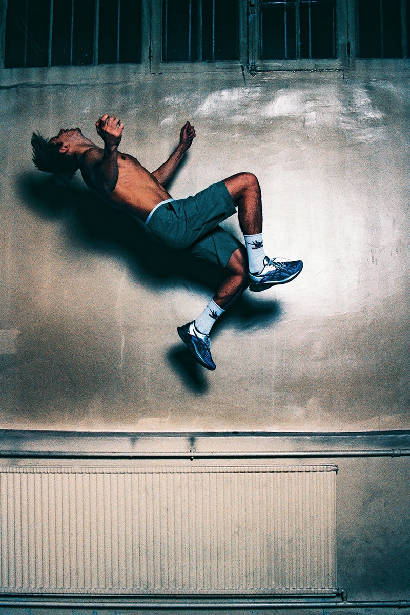 ASICS 攜手 Slam Jam 打造全新 NOVABLAST 聯名鞋款