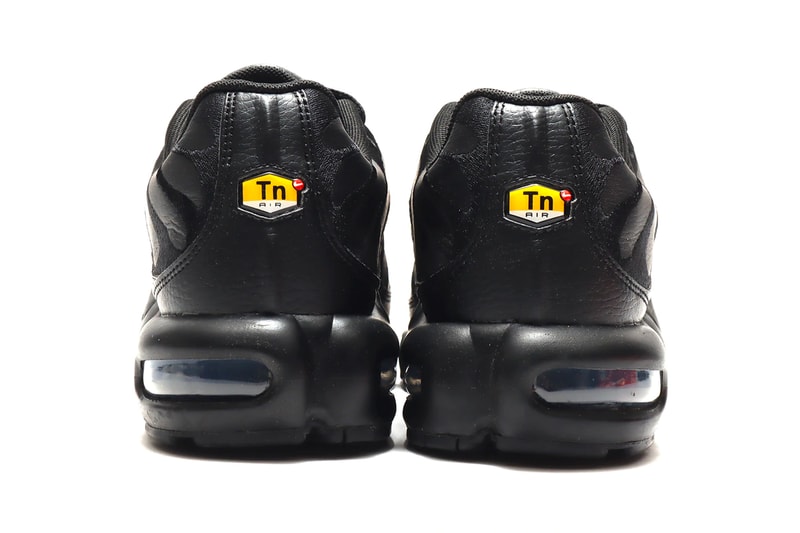 Nike Air Max Plus 推出全新皮革版本「Triple Black」配色