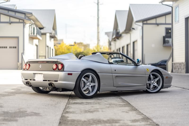 Shaquille O’Neal 坐駕 Ferrari F355 Spider 正式展開拍賣