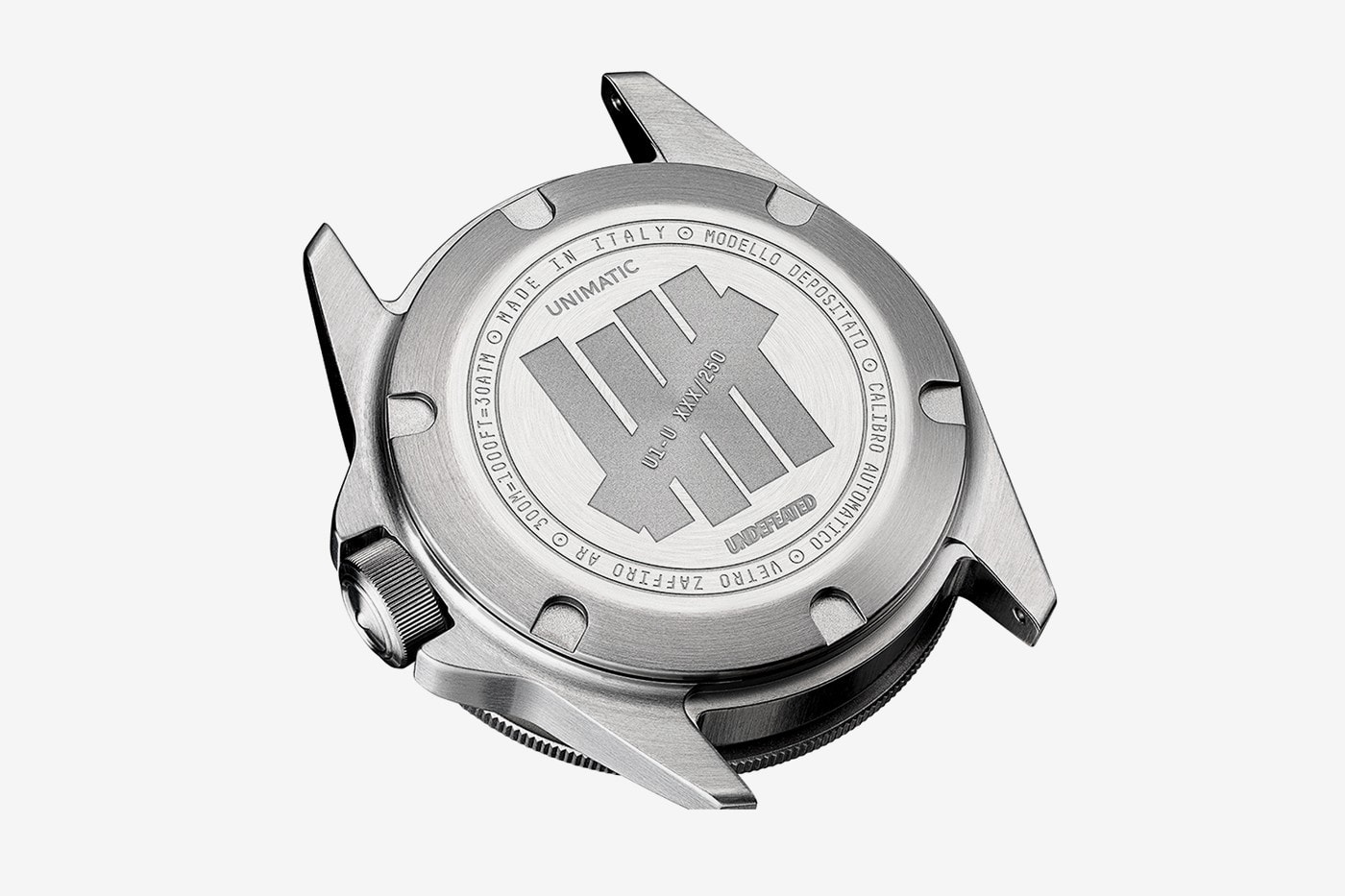 UNDEFEATED 攜手 Unimatic 推出全新 Modello Uno 潛水錶