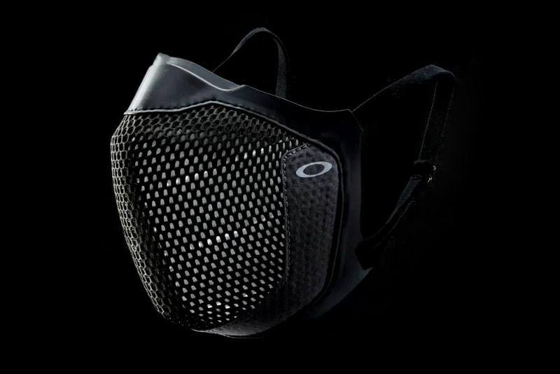 Oakley 推出全新別注 MSK3 面罩