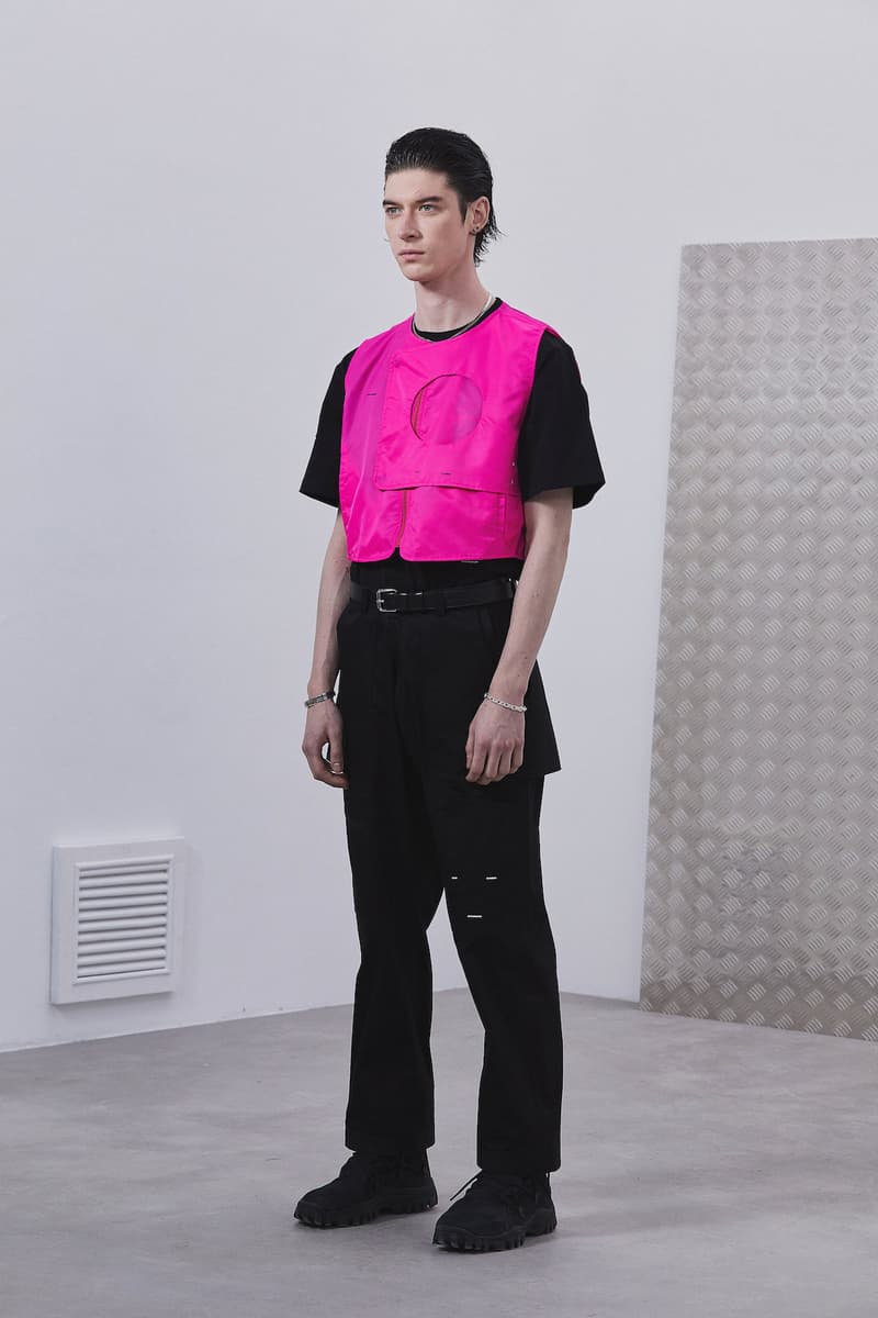 ROARINGWILD 正式發佈 2021 春夏系列 Lookbook