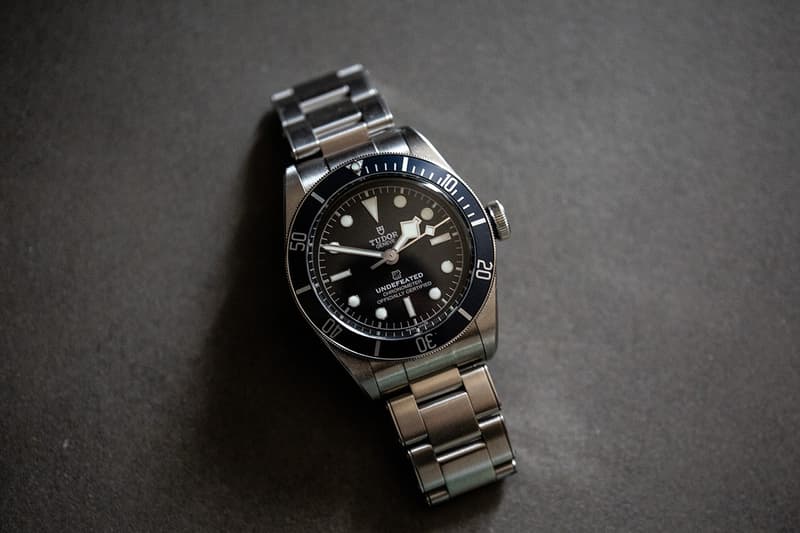 Tudor 攜手 UNDEFEATED 打造全新聯乘 Black Bay 腕錶