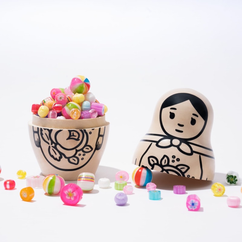 AllRightsReserved 攜手日本藝術家 Noritake 打造 「MATRYOSHKA」原木雕塑