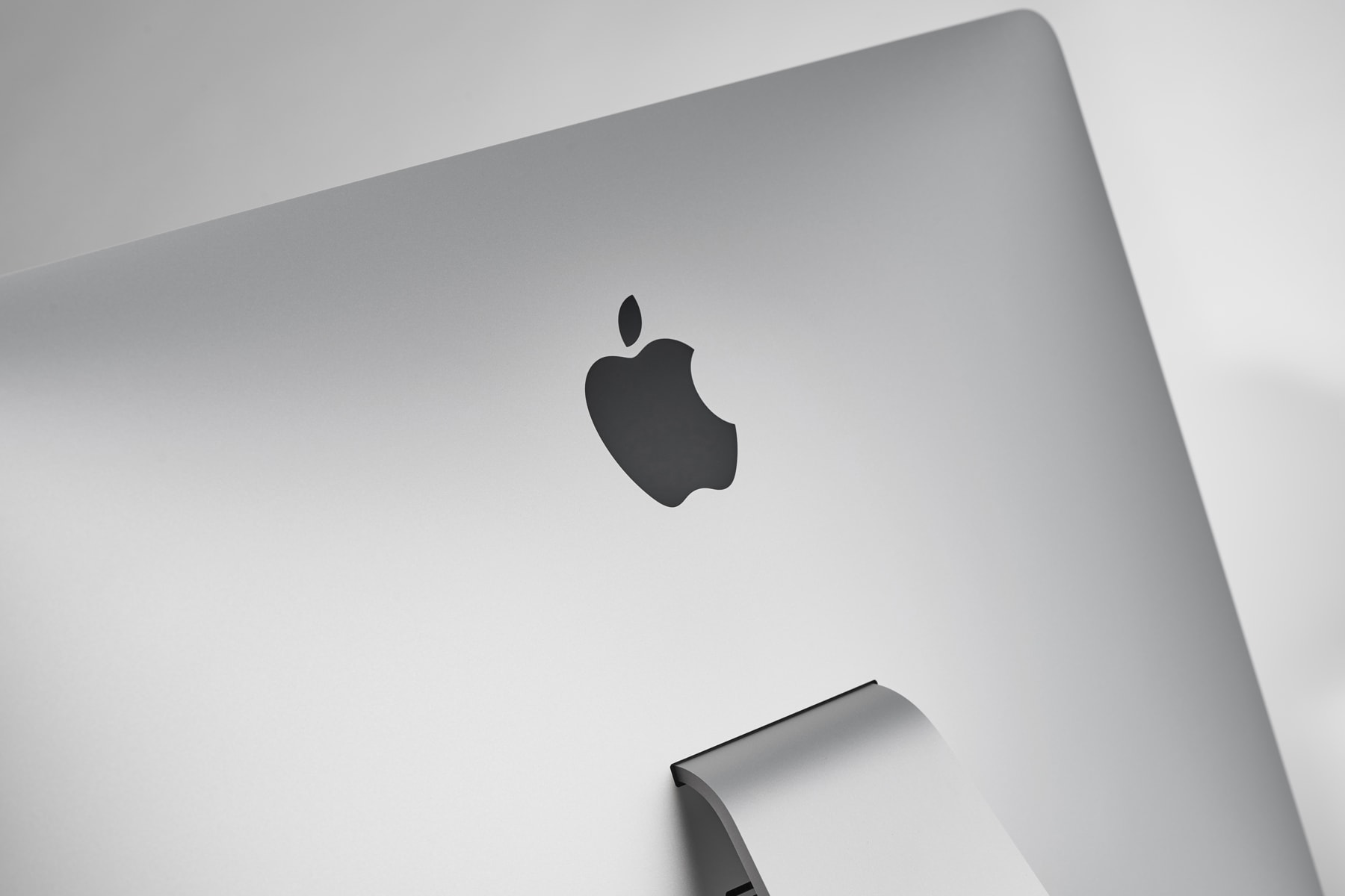 消息稱 Apple 全新 iMac 將推出 5 種配色