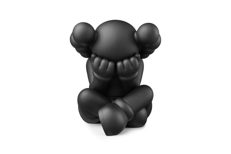 KAWS 推出全新「SEPARATED」COMPANION 搪膠公仔系列