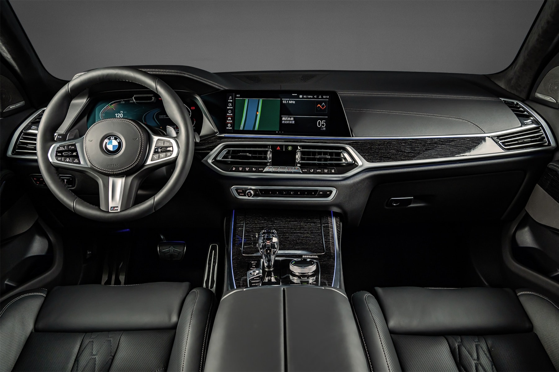 BMW X5、X7 全新「Dark Knight」黑魂別注車型正式抵台