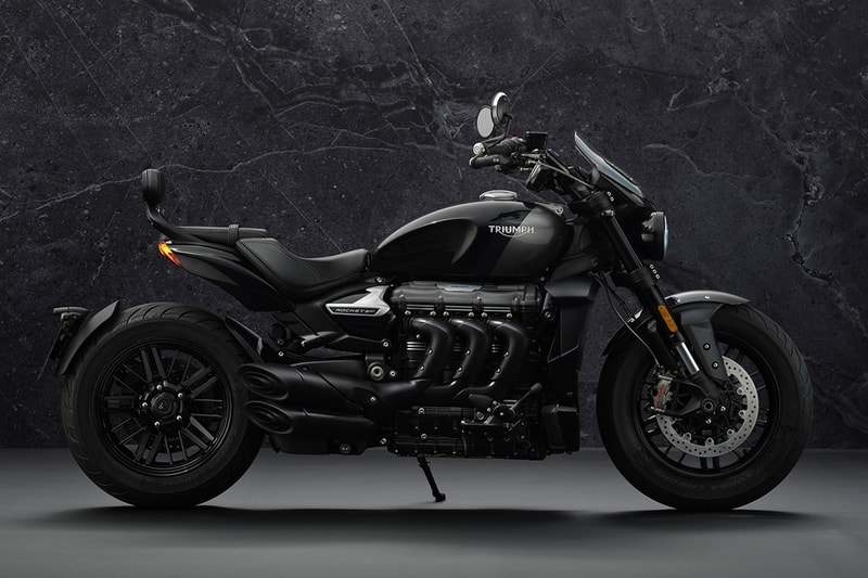 Triumph 正式發表全新 Rocket 3 R、Rocket 3 GT 別注黑魂車型