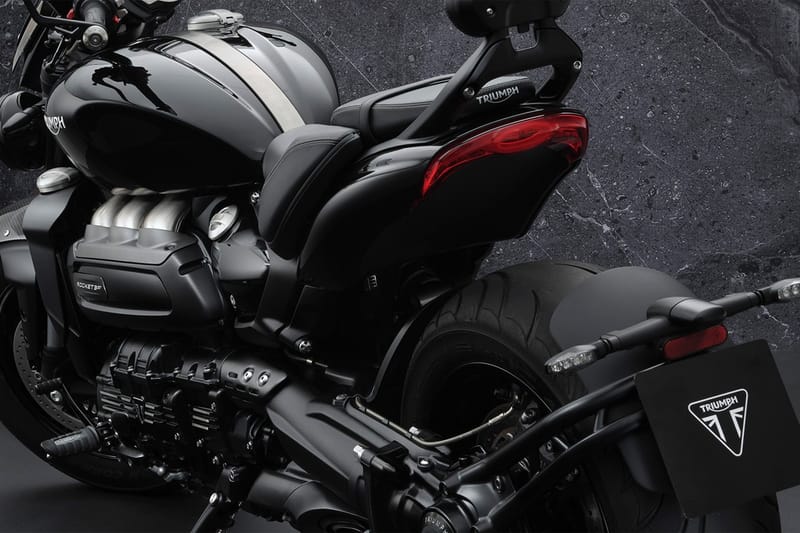 Triumph 正式發表全新Rocket 3 R、Rocket 3 