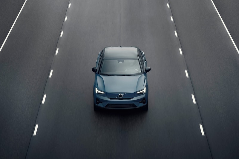 Volvo 正式揭曉品牌第二款全電能車型 C40 Recharge