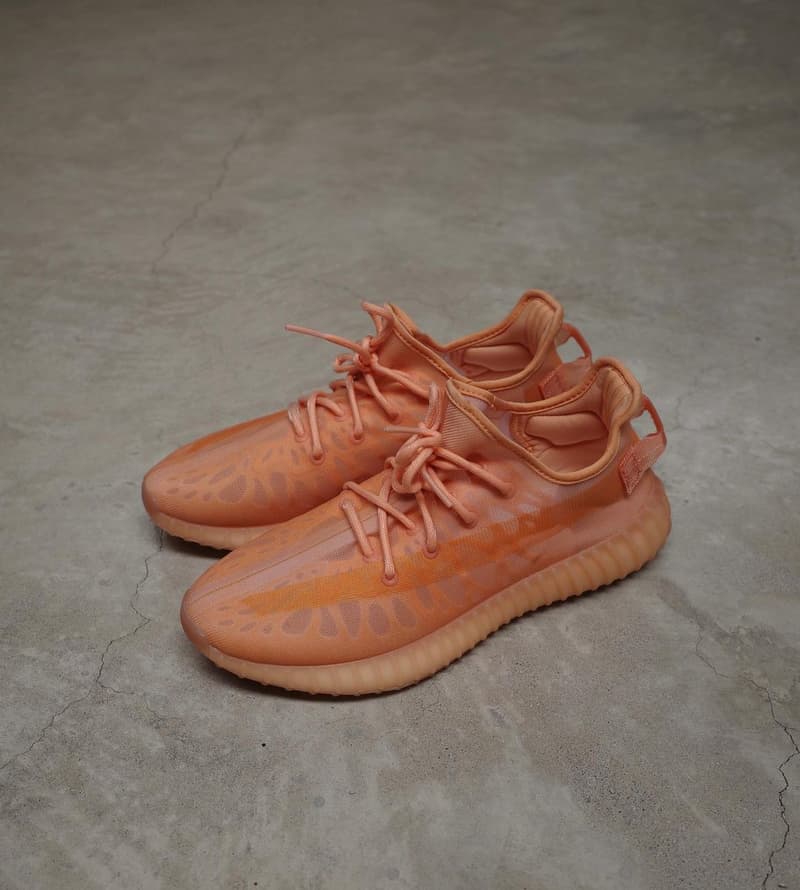 率先近賞 YEEZY BOOST 350 V2 全新配色「Mono Clay」