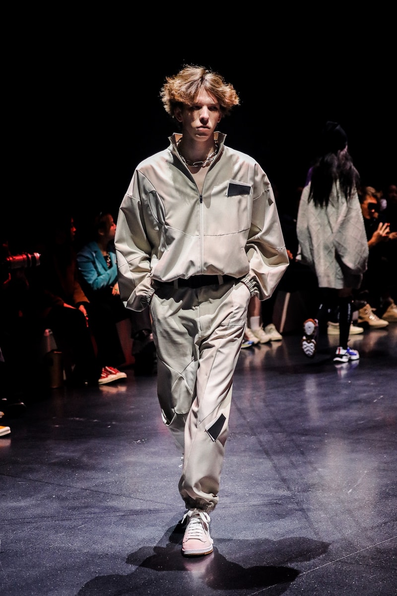 ROARINGWILD 正式發佈 2021 秋冬系列「THE CROWD」