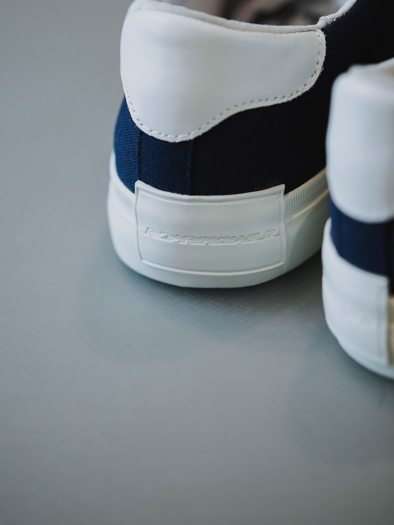 ROARINGWILD 首款運動鞋 CANVAS SHOES 正式發佈