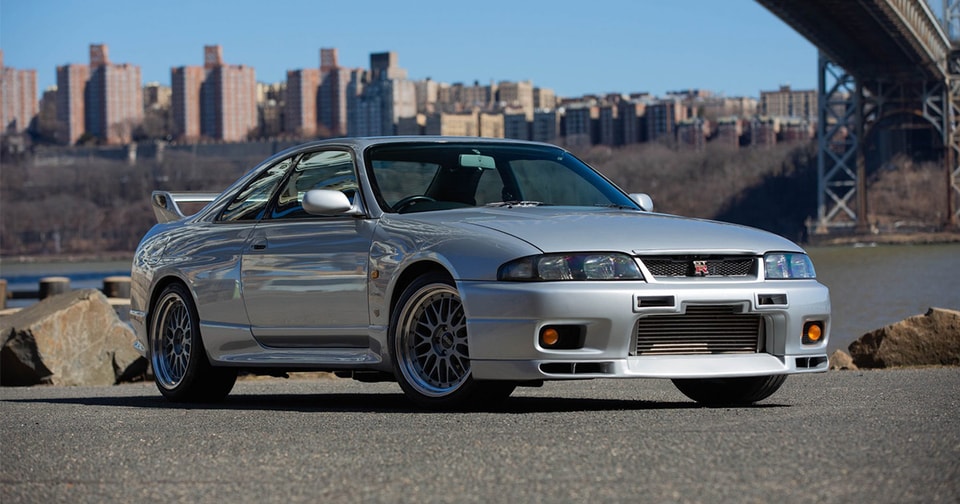 稀有1995 年nissan Skyline Gt R V Spec R33 東瀛戰神 展開拍賣 Hypebeast